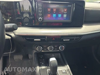 2025 Nissan Kicks S - miniatura 11