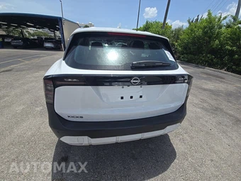 2025 Nissan Kicks S - miniatura 5