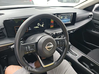 2025 Nissan Kicks S – miniatura 11