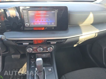 2025 Nissan Kicks S – miniatura 11