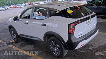 2025 Nissan Kicks S – miniatura 6