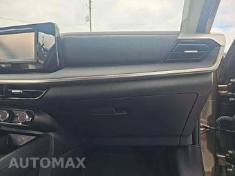 2025 Nissan Kicks S – miniatura 20