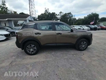 2025 Nissan Kicks S – miniatura 5