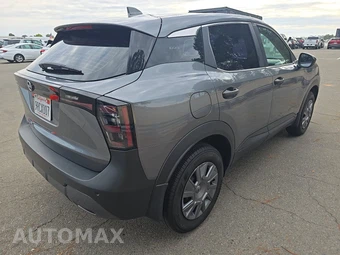 2025 Nissan Kicks S – miniatura 4