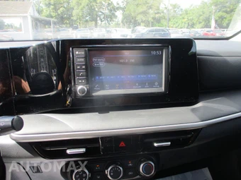 2025 Nissan Kicks S - miniatura 19