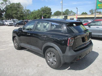 2025 Nissan Kicks S - miniatura 8