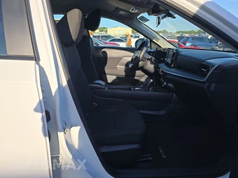 2025 Nissan Kicks S – miniatura 14