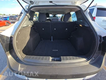 2025 Nissan Kicks S – miniatura 23