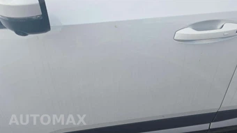 2025 Nissan Kicks SR – miniatura 26
