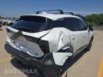 2025 Nissan Kicks SR – miniatura 4