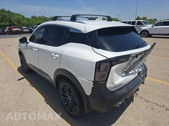 2025 Nissan Kicks SR – miniatura 6