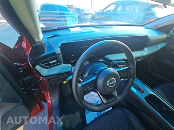2025 Nissan Kicks SR – miniatura 11