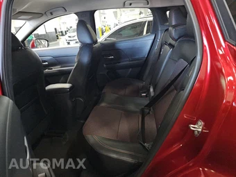 2025 Nissan Kicks SR – miniatura 13