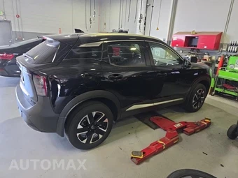 2025 Nissan Kicks SR - miniatura 4