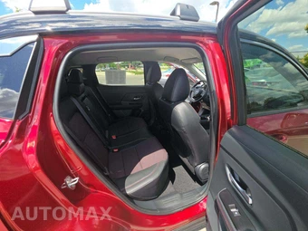 2025 Nissan Kicks SR – miniatura 13
