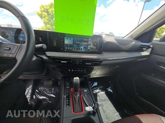 2025 Nissan Kicks SR – miniatura 7