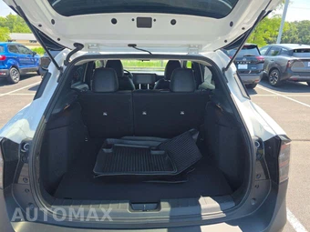 2025 Nissan Kicks SR – miniatura 11