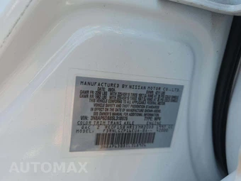 2025 Nissan Kicks SR – miniatura 2