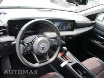 2025 Nissan Kicks SR - miniatura 13
