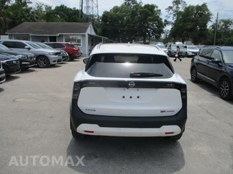 2025 Nissan Kicks SR - miniatura 3