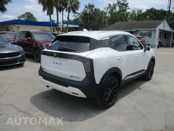 2025 Nissan Kicks SR - miniatura 4