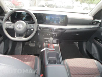2025 Nissan Kicks SR - miniatura 9