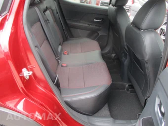 2025 Nissan Kicks SR - miniatura 24