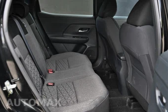 2025 Nissan Kicks SV - miniatura 16