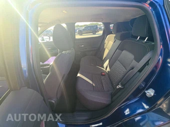 2025 Nissan Kicks SV – miniatura 19