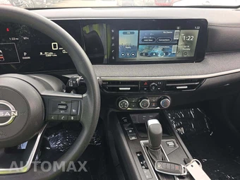2025 Nissan Kicks SV – miniatura 10