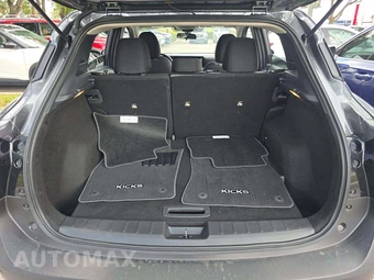 2025 Nissan Kicks SV – miniatura 14