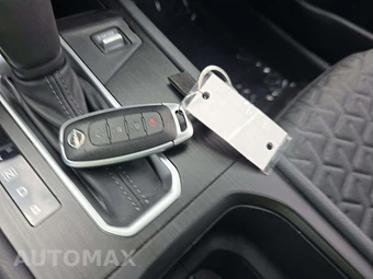 2025 Nissan Kicks SV – miniatura 8