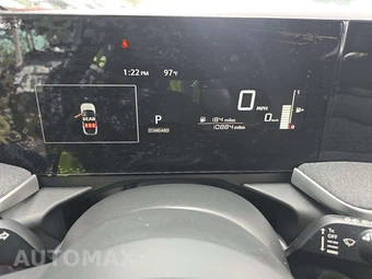 2025 Nissan Kicks SV – miniatura 9