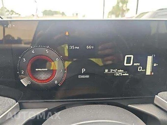 2025 Nissan Kicks SV – miniatura 10
