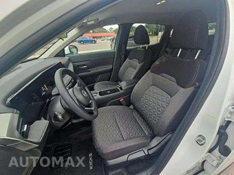 2025 Nissan Kicks SV – miniatura 7