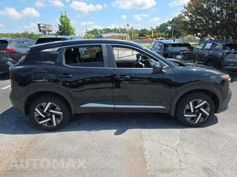 2025 Nissan Kicks SV – miniatura 4