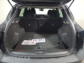 2025 Nissan Kicks SV – miniatura 17