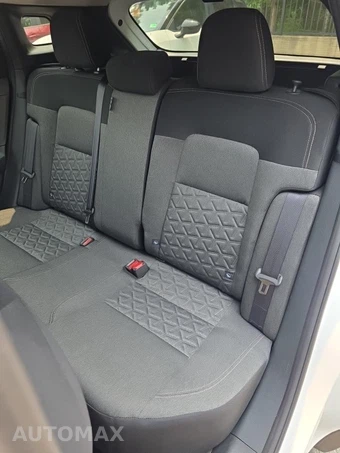 2025 Nissan Kicks SV – miniatura 14