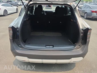 2025 Nissan Kicks SV – miniatura 17