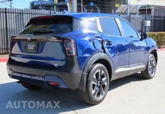 2025 Nissan Kicks SV - miniatura 3