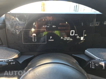 2025 Nissan Kicks SV - miniatura 12