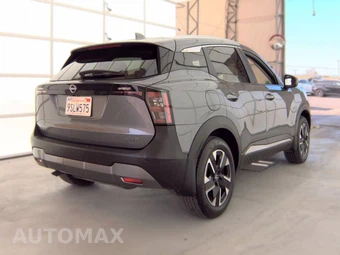 2025 Nissan Kicks SV - miniatura 4