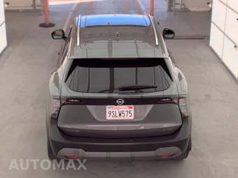 2025 Nissan Kicks SV - miniatura 5
