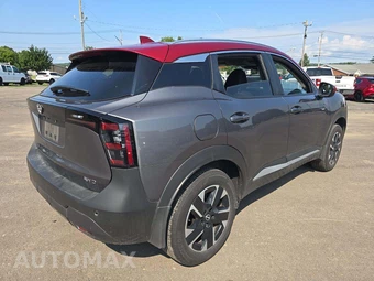 2025 Nissan Kicks SV - miniatura 3