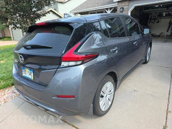 2025 Nissan LEAF S - miniatura 5