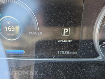 2025 Nissan LEAF S – miniatura 13