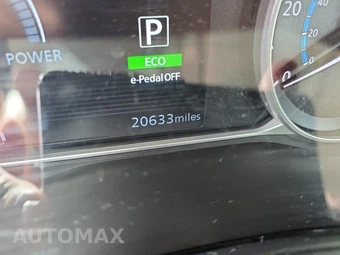 2025 Nissan LEAF S – miniatura 13