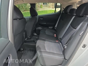 2025 Nissan LEAF S – miniatura 14