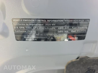 2025 Nissan LEAF S – miniatura 24