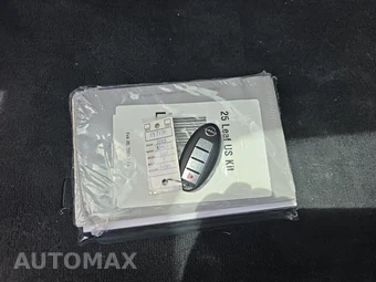 2025 Nissan LEAF S – miniatura 26